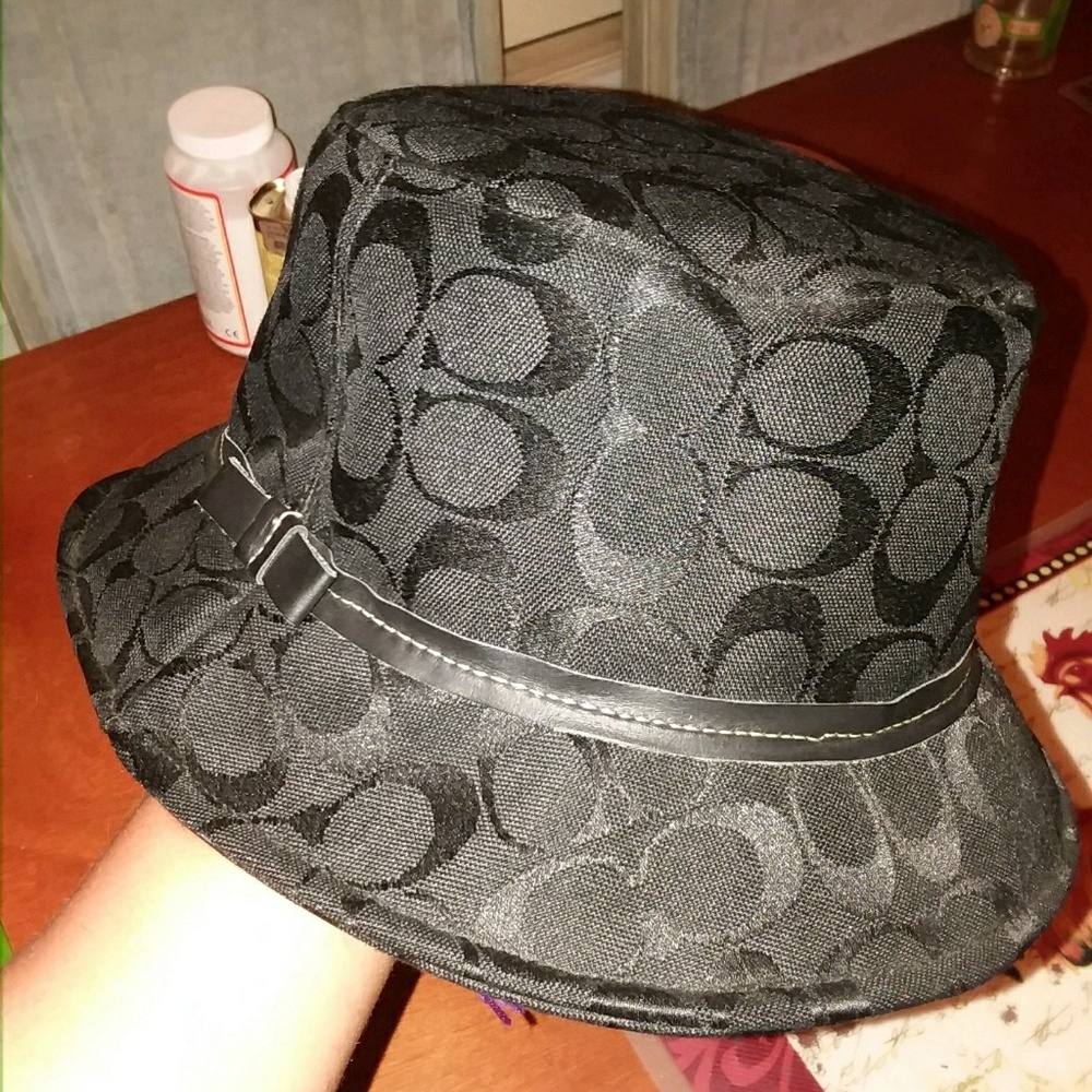 Coach hat